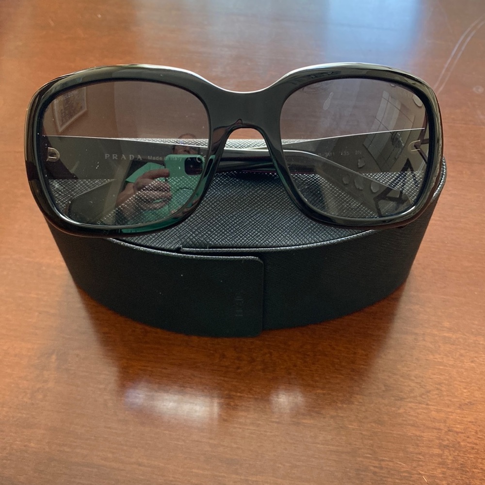 Prada ladies sunglasses original